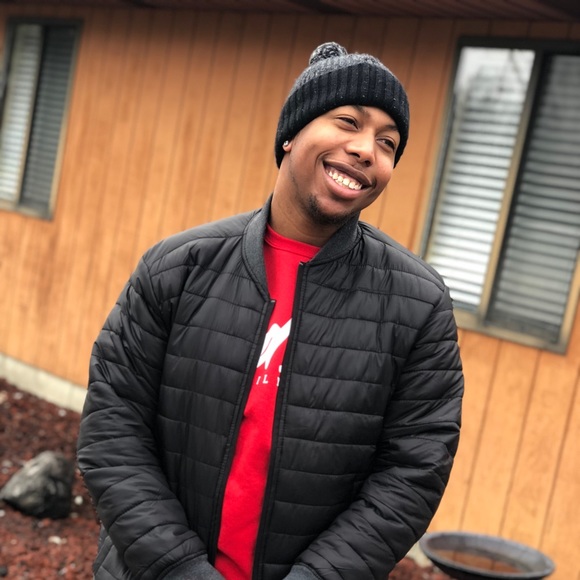 Meet your Posher, Jeff - Picture 1 of 1